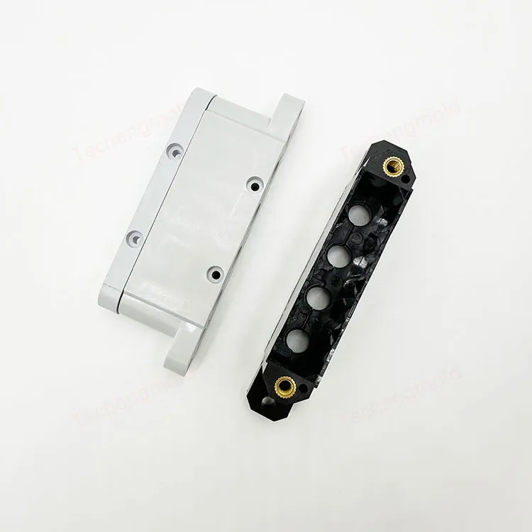 特诚科技PA66精密注塑件实拍 2
